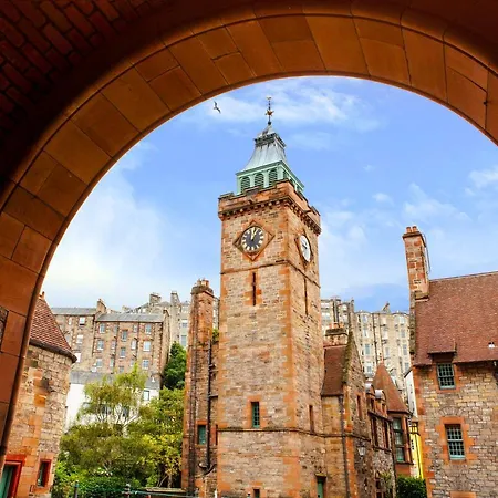 Well Court @ Dean Village
