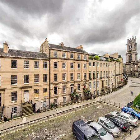Altido Gorgeous 2br City Centre Apt With Parking * Edimburgo