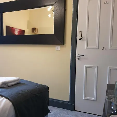 Dundee Terrace - Rooms In The City * Edimburgo