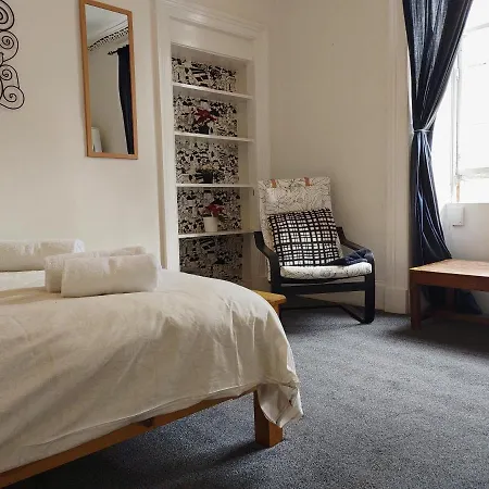 Amazing Apartments - Drumdryan St Near The Castle Apartment *