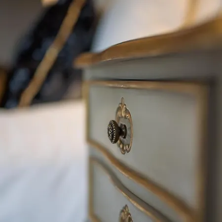 No11 Boutique & Brasserie 4* Edinburgh