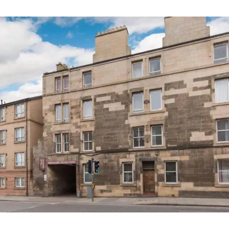 Entire Apartment In Edinburgh Appartement