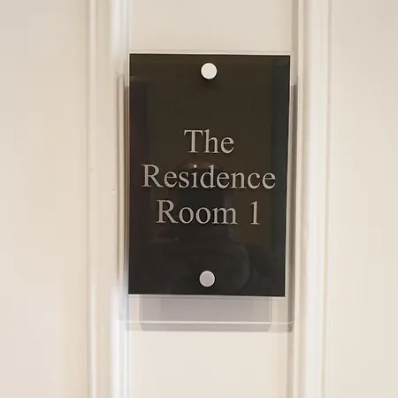 Lower Gilmore Place * 爱丁堡