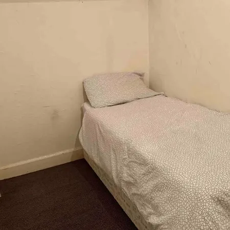 Lovely And Spacious 5 Bed Flat In Marchmont. Apartmán Edinburgh
