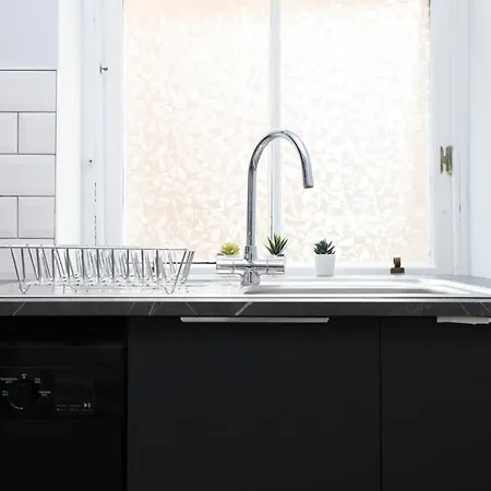 Stunning 2 Bed Nr The Royal Mile & The Castle *