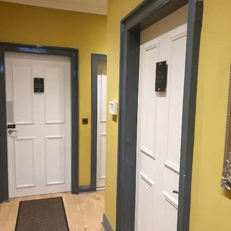 Lower Gilmore Place ゲストハウス エディンバラ