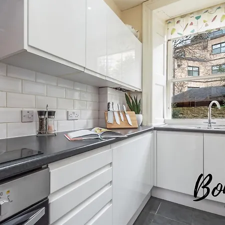 Apartment Georgian West End Main Door 2br-1ba, Near Eicc By Bonjour Residences Edinburgh