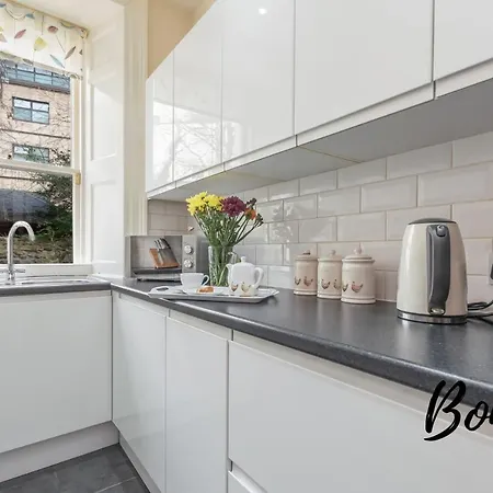 Georgian West End Main Door 2br-1ba, Near Eicc By Bonjour Residences * Edinburgh