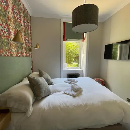 Ben Cruachan * Edinburgh