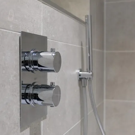 Dragon - Centre 1 Bed *