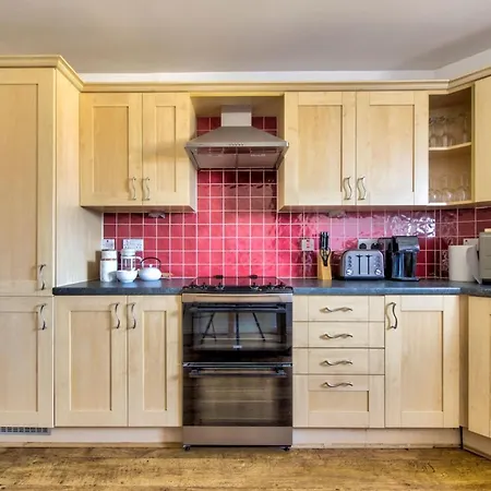 Guestready - Bright 2Br Home In Stunning Stockbridge