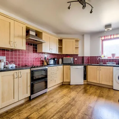 شقة Guestready - Bright 2Br Home In Stunning Stockbridge إدنبرة