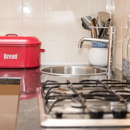 Luxury New Town 1 Bed Apartment Edinburgh