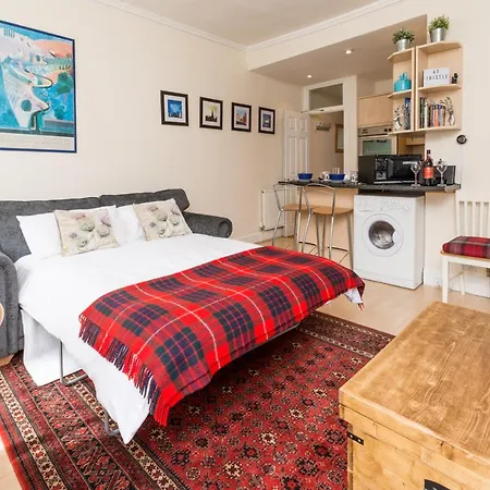 Luxury New Town 1 Bed Lägenhet *