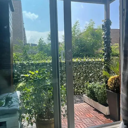 Pass The Keys Lovely 2bedroom Flat With Balcony Apartment Edinburgh