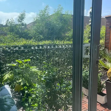 Pass The Keys Lovely 2bedroom Flat With Balcony Apartment Edinburgh