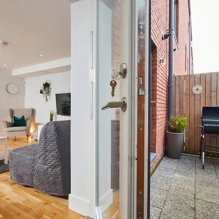 Сasa de vacaciones Stunning Townhouse // Sleeps 8 *