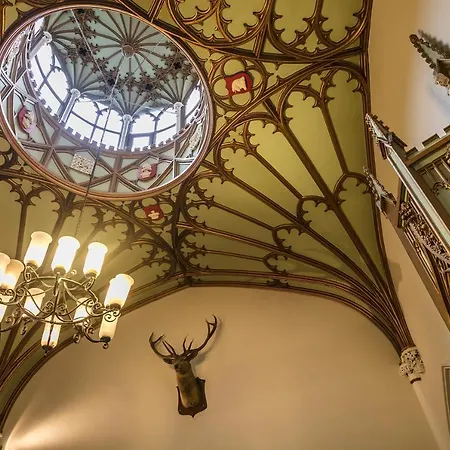 Отель Dalhousie Castle 4*