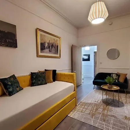 Leith Spectacular By Sensational Short Lets & Serviced With 6 Separate Beds & 2 Baths Apartmán