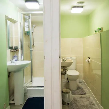 Vakantiehuis 7 Bedroom Townhouse Edinburgh