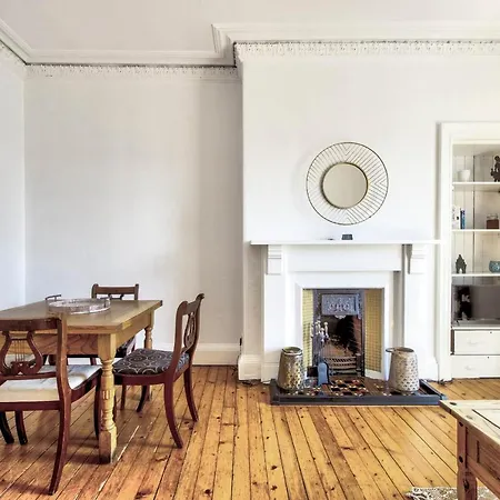Appartamento Guestready - Beautiful Period Flat By City Center