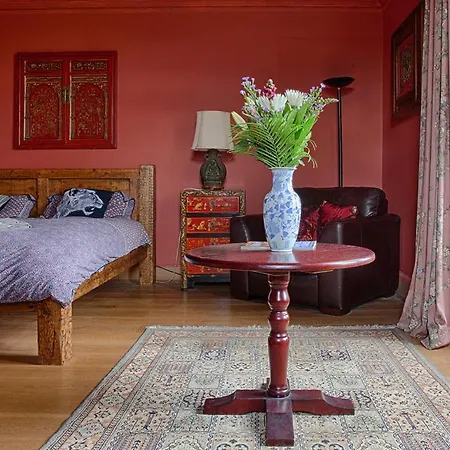 Netherbrae Проживание в семье Эдинбург
