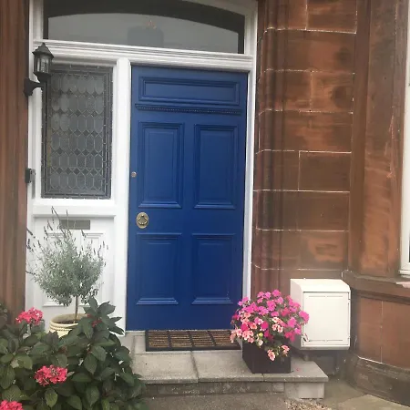 The Conifers 게스트하우스 4*