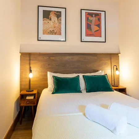 Διαμέρισμα Dreamy Dean Village Boutique 1 Bedroom Sleeps 2 *