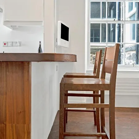 Apartment Old Town Spacious 5br-2ba, Near Royal Mile By Bonjour Residences