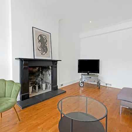 Apartment Old Town Spacious 5br-2ba, Near Royal Mile By Bonjour Residences