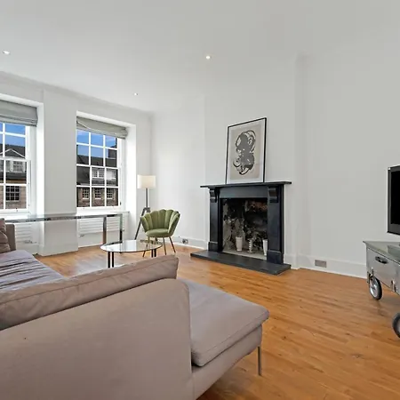Old Town Spacious 5br-2ba, Near Royal Mile By Bonjour Residences