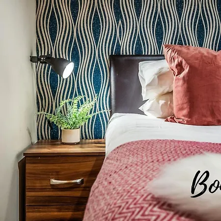 Spacious 2Br-2Ba - Grassmarket - Free Parking By Bonjour Residences Edinburgh Appartement