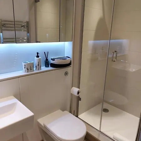 Quartermile Luxury Landing Apartment