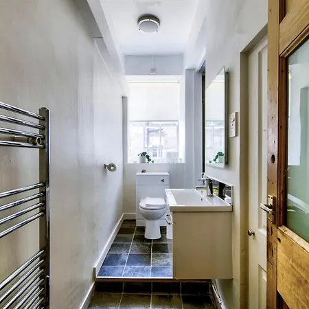 Guestready - Large & Comfortable 3br Flat In Stockbridge Apartment *