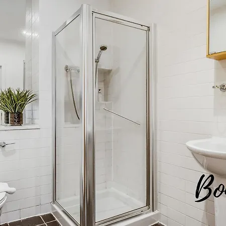 Apartment Spacious 2Br-2Ba - Grassmarket - Free Parking By Bonjour Residences Edinburgh Edinburgh