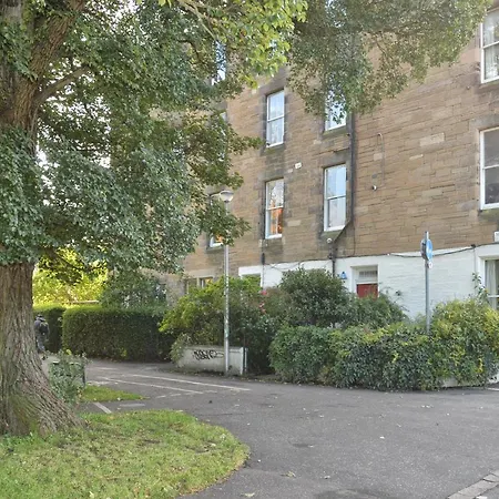 By The Meadows, Close To Centre Apartment Edinburgh