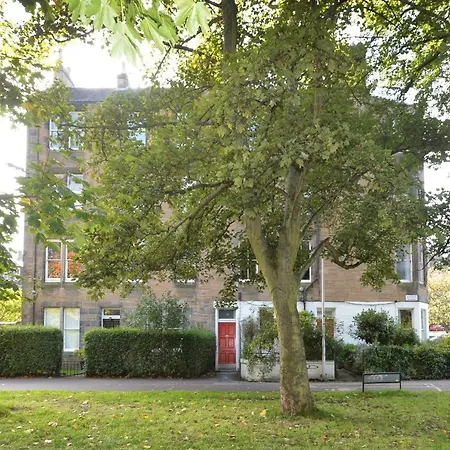 By The Meadows, Close To Centre * Edinburgh