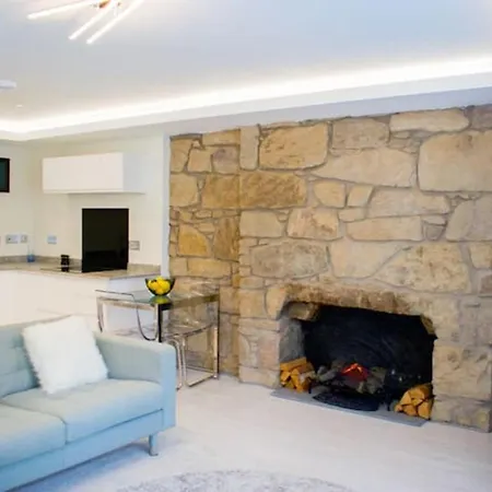 Casa vacanze Bright 1 Bedroom Centre With Historic Twist