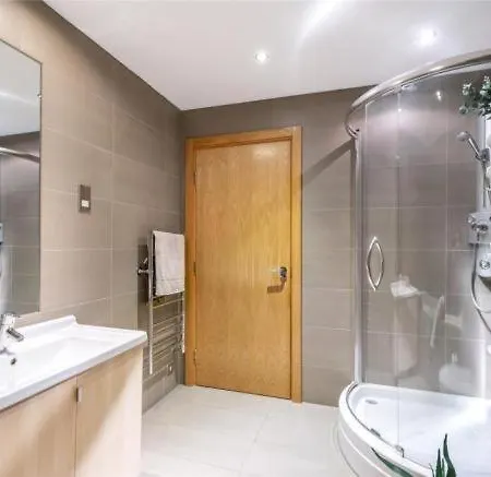 Apartment Stunning 3 Bedroom Edinburgh Waterfront Apartment Available For Cop26 Edinburgh
