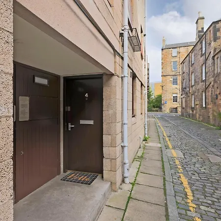 Joivy Modern 1 Bed Flat In West End, Close To Princes Gardens * אדינבורו