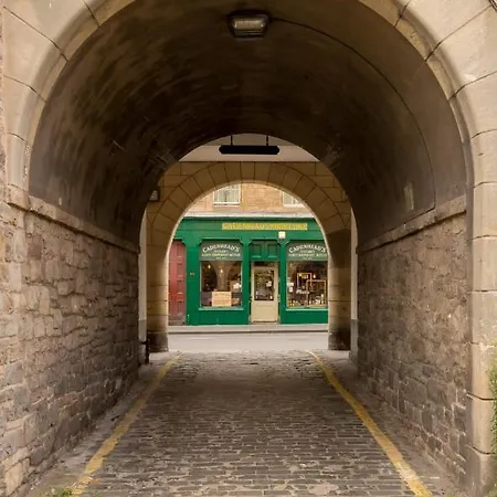 Apartment Guestready - Elegant 2br Period Flat In Oldtown