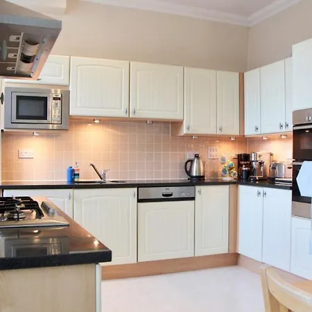 Διαμέρισμα 1 Bed Flat In Beautiful Location! Sale! *