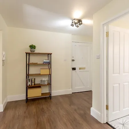 Apartment Guestready - Elegant 2br Period Flat In Oldtown