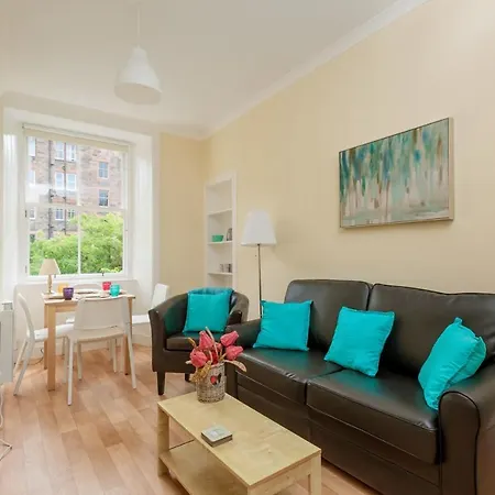 Cosy 1 Bedroom Flat With View Of Union Canal Apartment Edinburgh