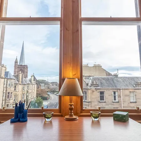 Appartamento Spacious And Bright Property, In Chic Morningside! Sleeps Up To 6 Guests