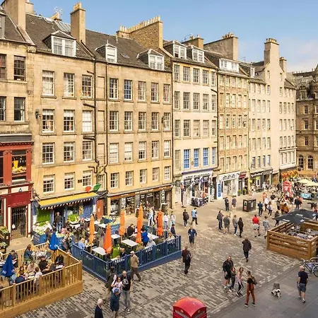Spacious 2 Bedroom Flat In The City Centre * Edimburgo