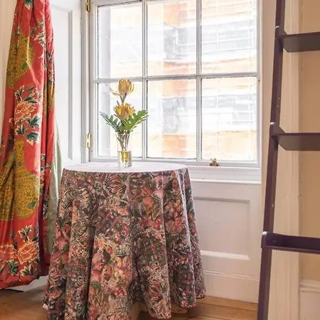 Spacious 2 Bedroom Flat In The City Centre Apartamento *