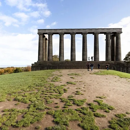 Joivy Observatory House &