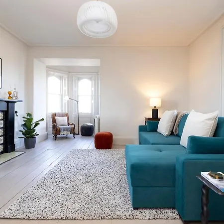 Holiday home Joivy Observatory House &