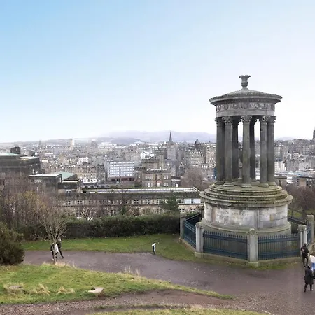 Joivy Observatory House & Casa vacanze *